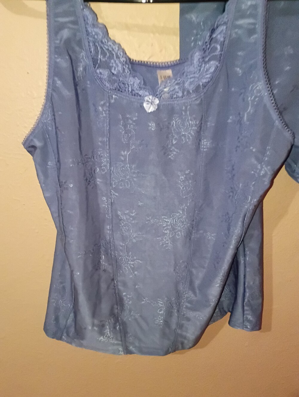 ๐ 6/$10 SALE Delta Burke Size 1X Fits Like Lrg/XL Camisole & Shorts Set - Picture 2 of 7
